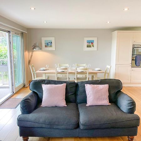 Swandown, 20 Poldon Villa Chard Exteriör bild